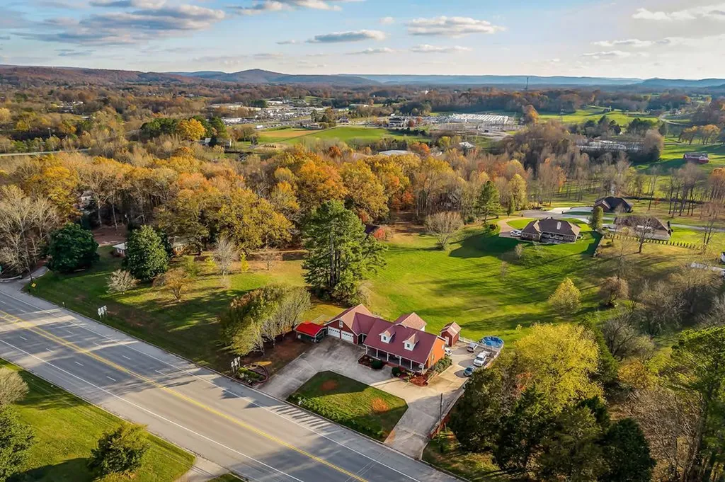 815 W Bockman Way Sparta TN 38583