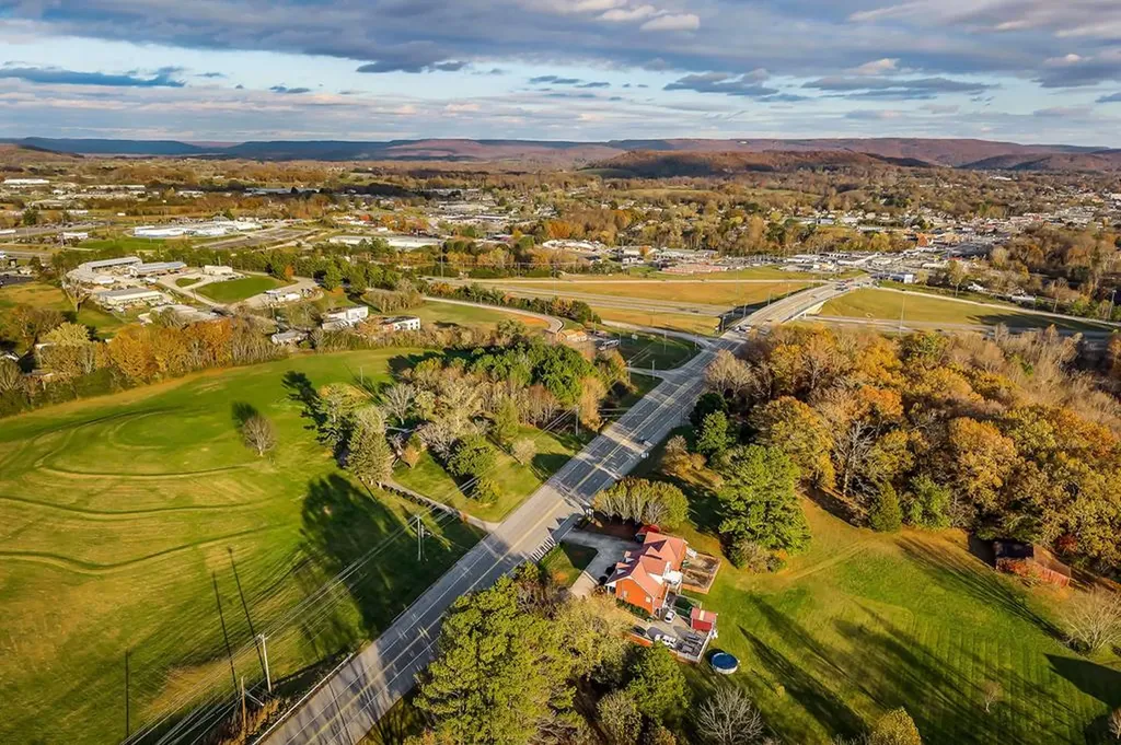 815 W Bockman Way Sparta TN 38583