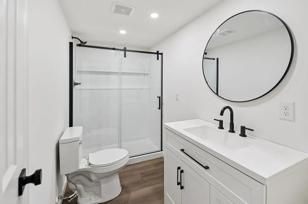 3492 Hilham Highway Hilham TN 38568-5616