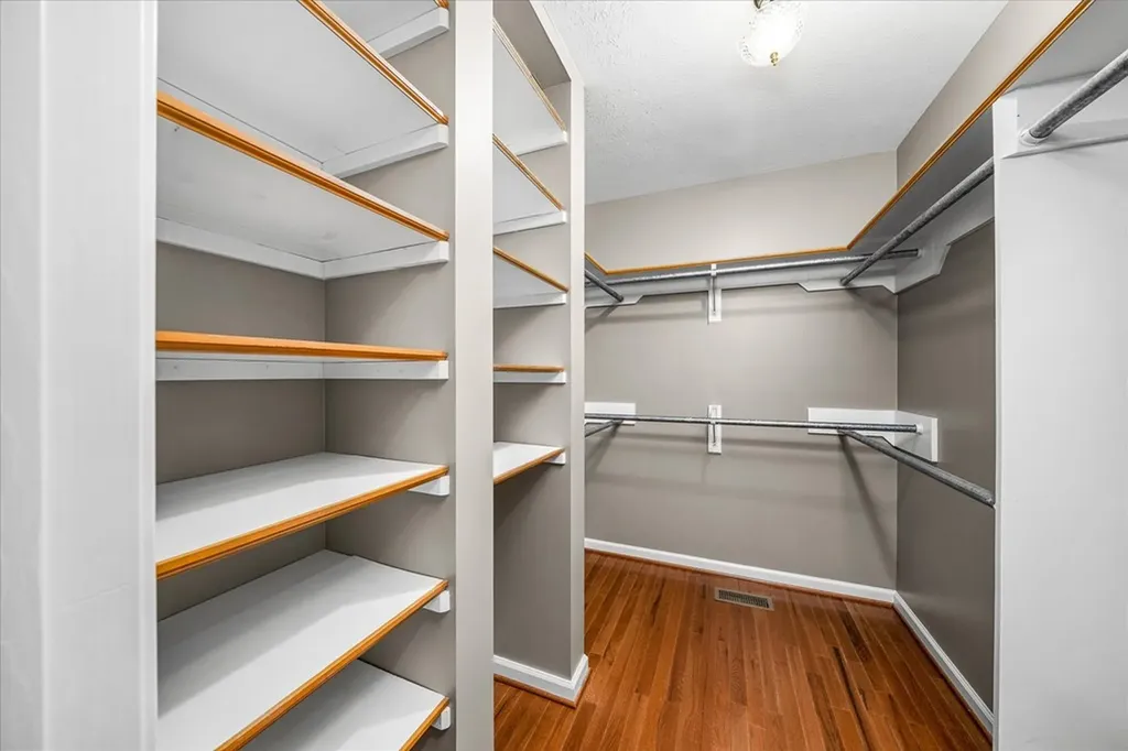 802 Mills Creek Lane Cookeville TN 38501