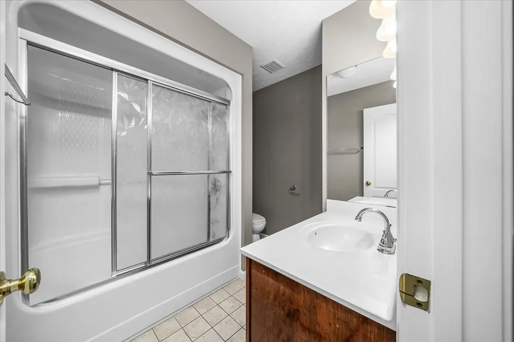 802 Mills Creek Lane Cookeville TN 38501