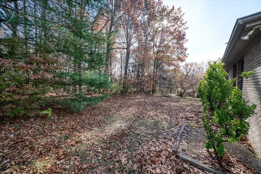 802 Mills Creek Lane Cookeville TN 38501