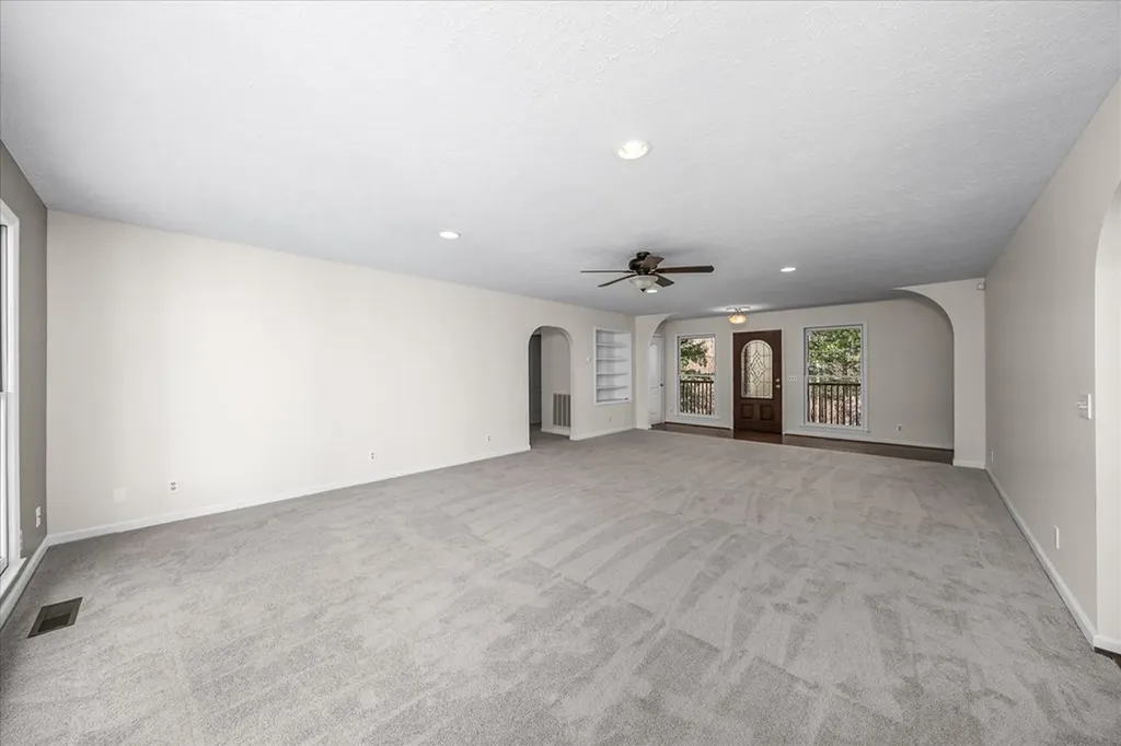 802 Mills Creek Lane Cookeville TN 38501