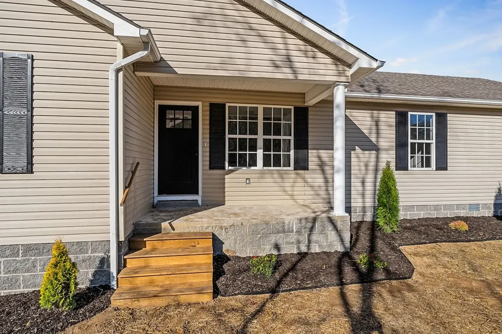 29 Seven Springs Road Mcminnville TN 37110