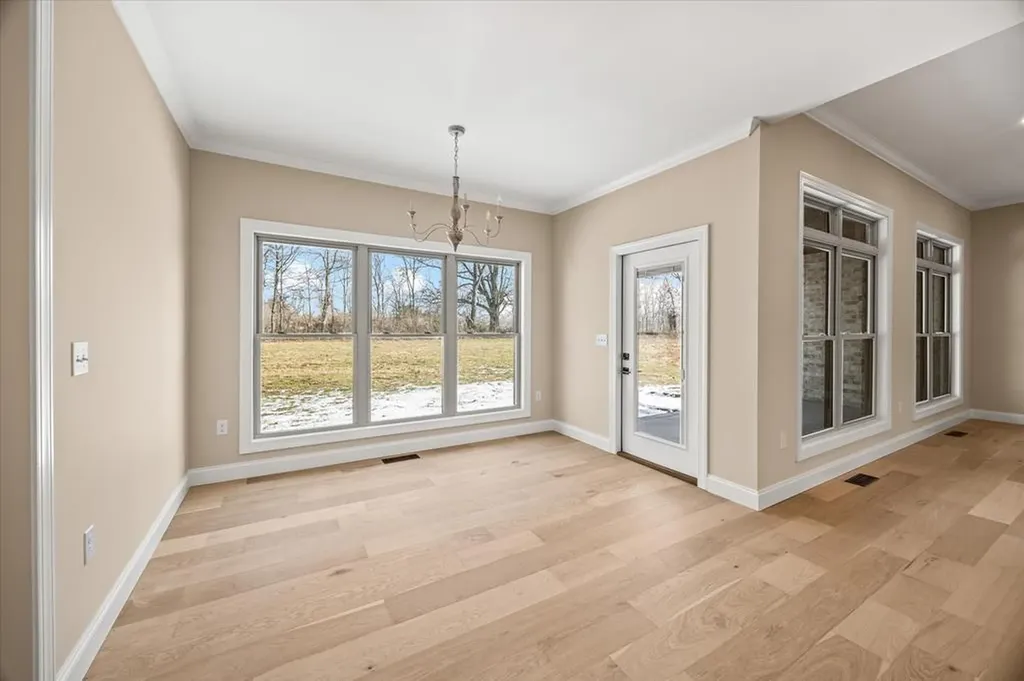 7083 Honeysuckle Trail Baxter TN 38544