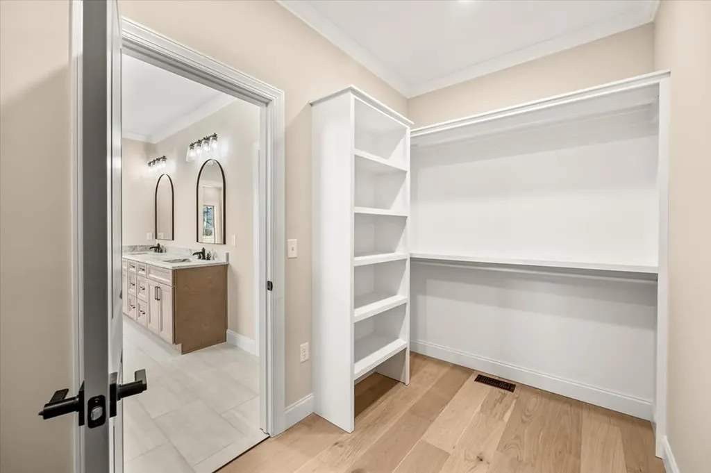 7083 Honeysuckle Trail Baxter TN 38544