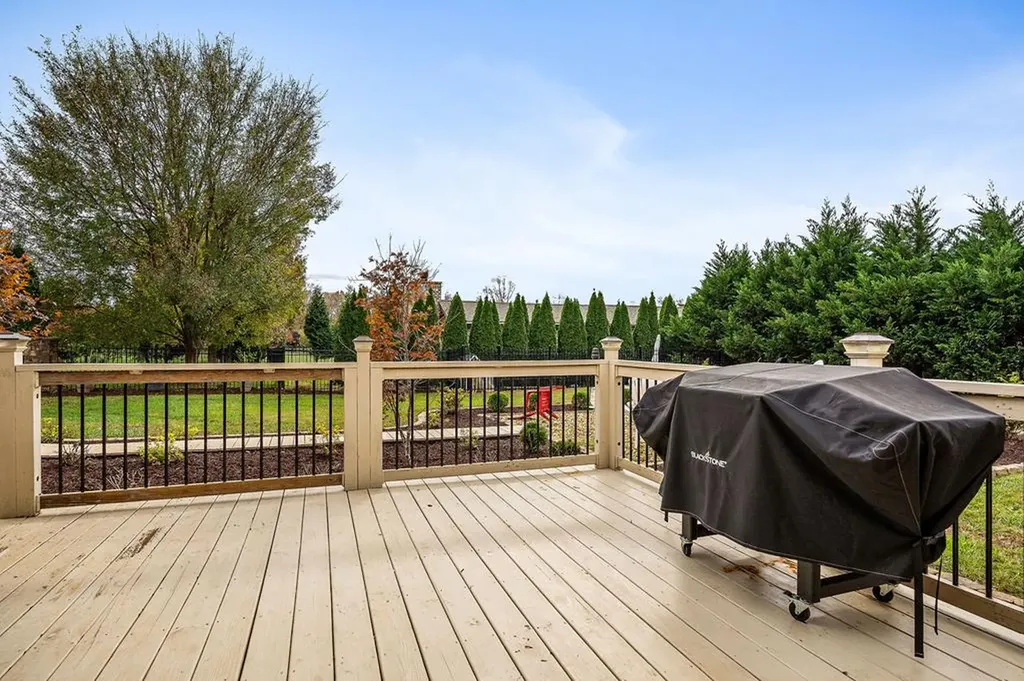 1773 Hickory Cove Cookeville TN 38506