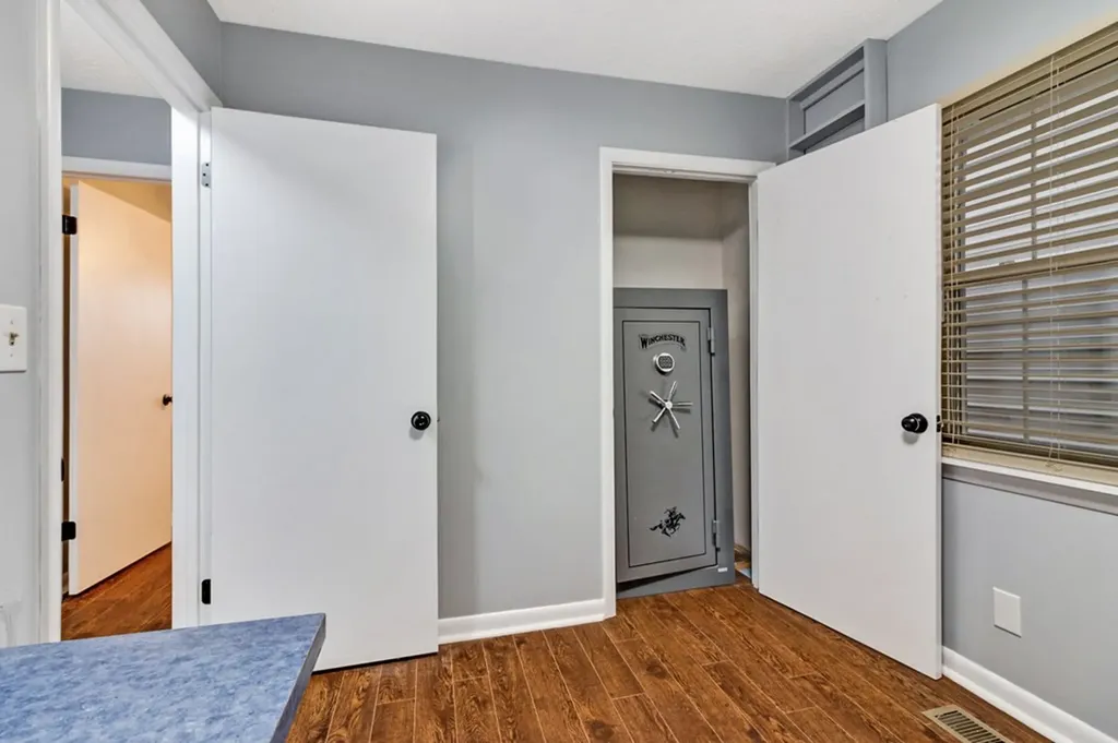 79 Oscar Elmore Lane Crossville TN 38555