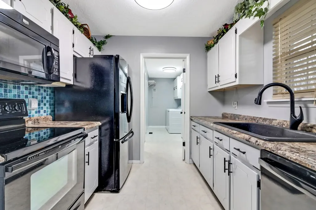 79 Oscar Elmore Lane Crossville TN 38555