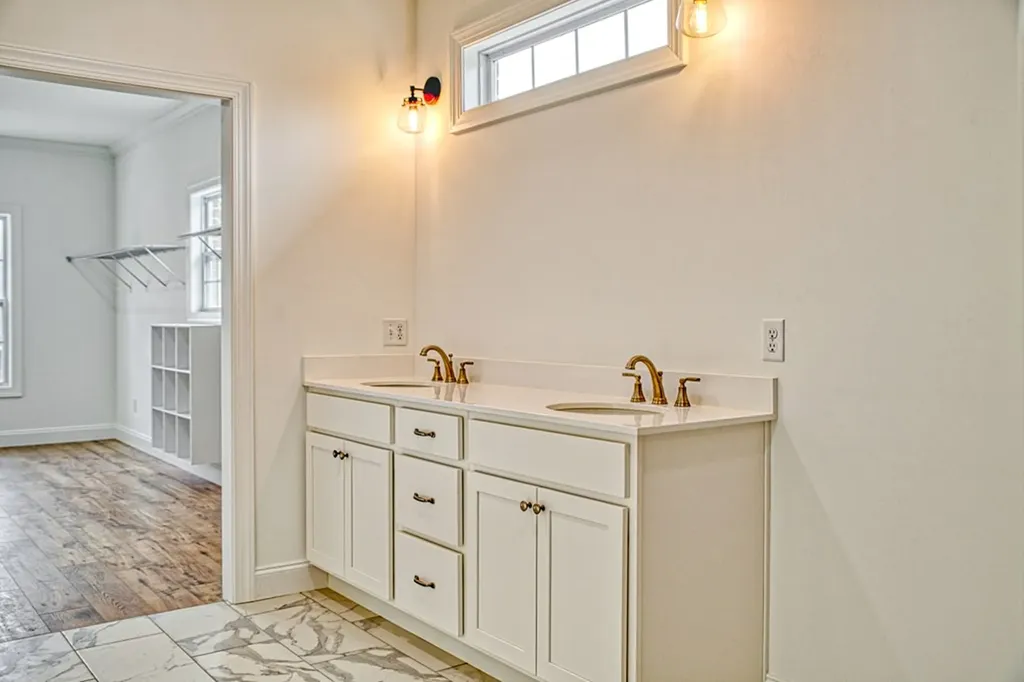 1329 Bridle Path Cookeville TN 38501