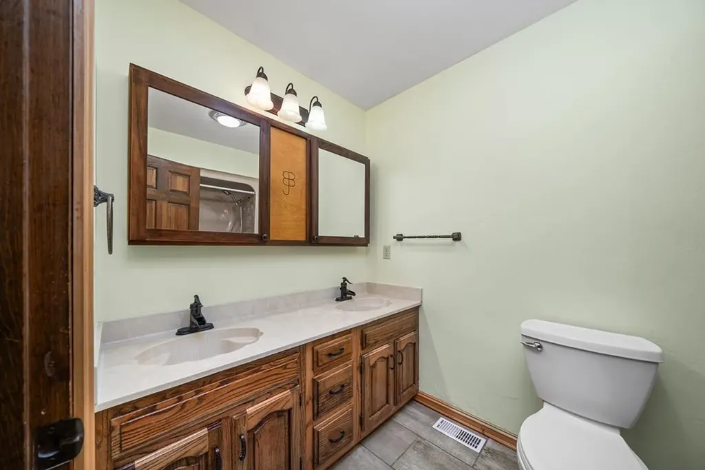 3847 Post Oak Circle Cookeville TN 38506