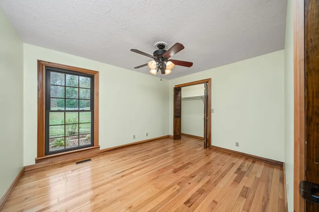 3847 Post Oak Circle Cookeville TN 38506