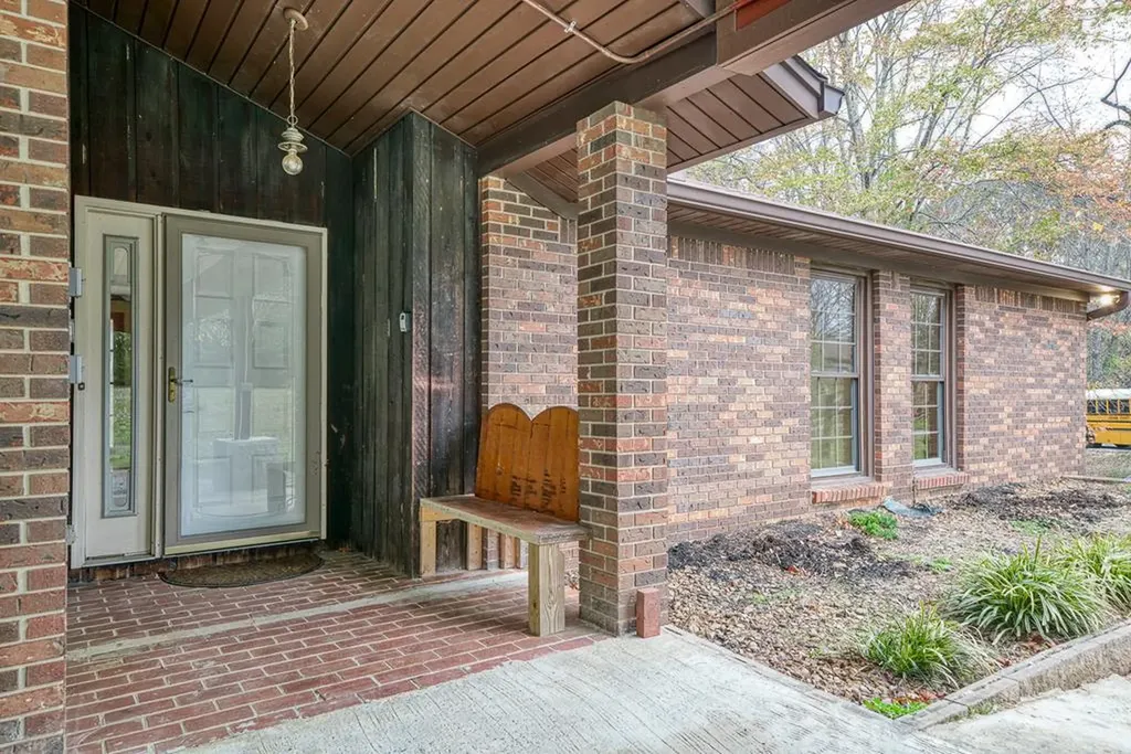 3847 Post Oak Circle Cookeville TN 38506