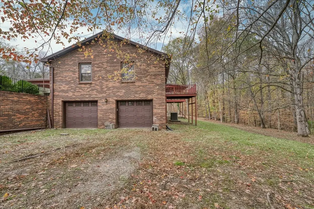 3847 Post Oak Circle Cookeville TN 38506