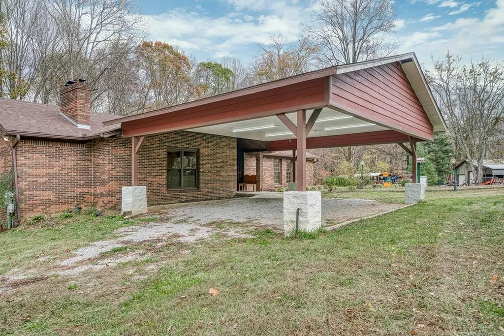 3847 Post Oak Circle Cookeville TN 38506