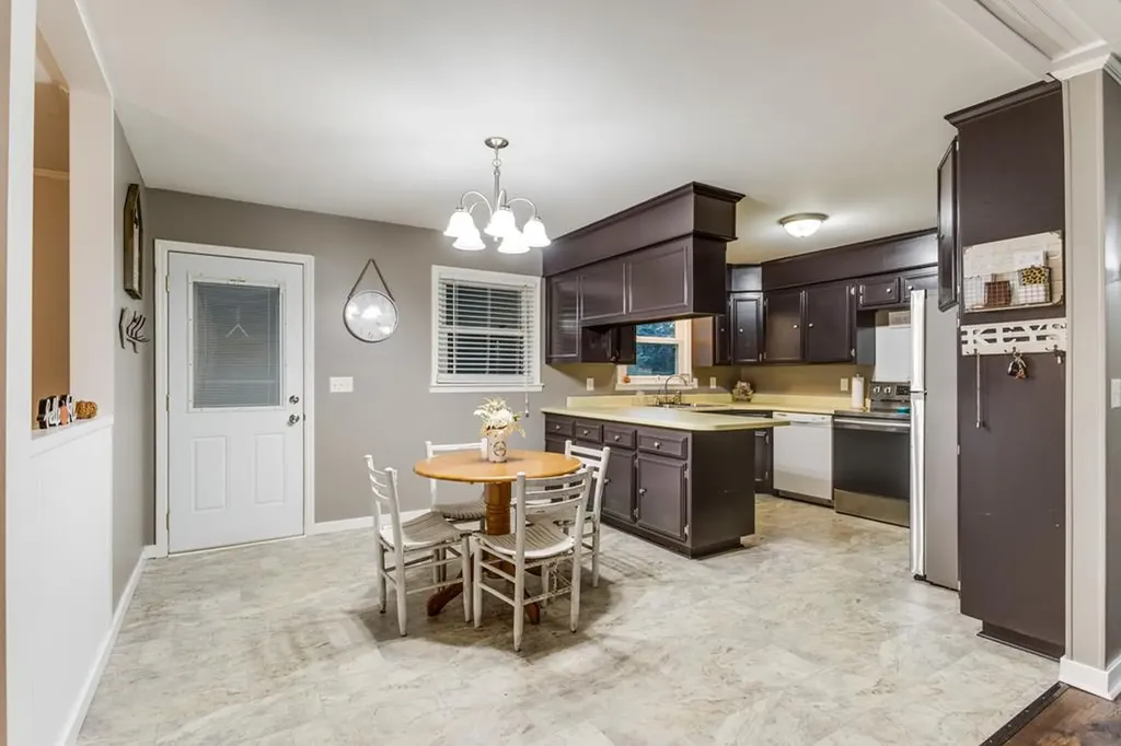 333 333 Emmett Stone Lane Other TN 37360