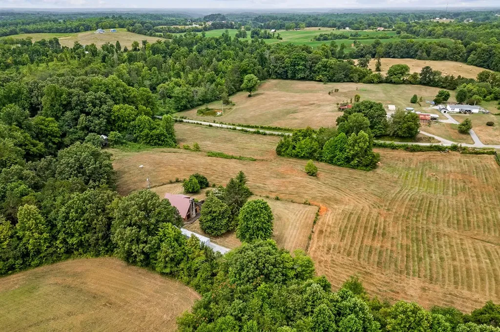 8445 Smithville Highway Sparta TN 38583