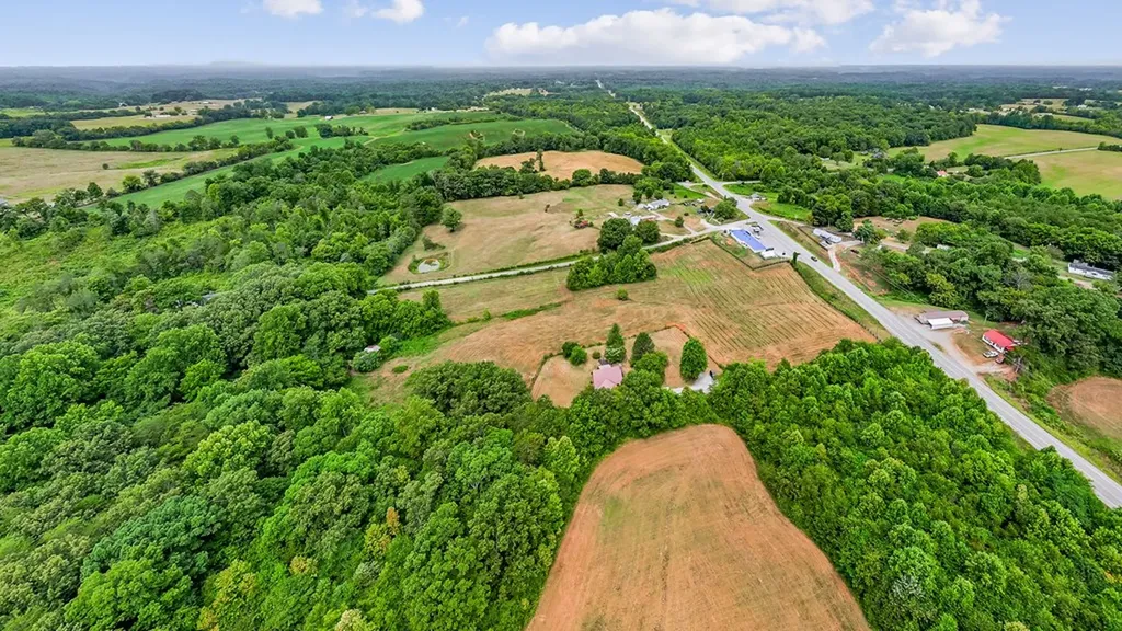 8445 Smithville Highway Sparta TN 38583