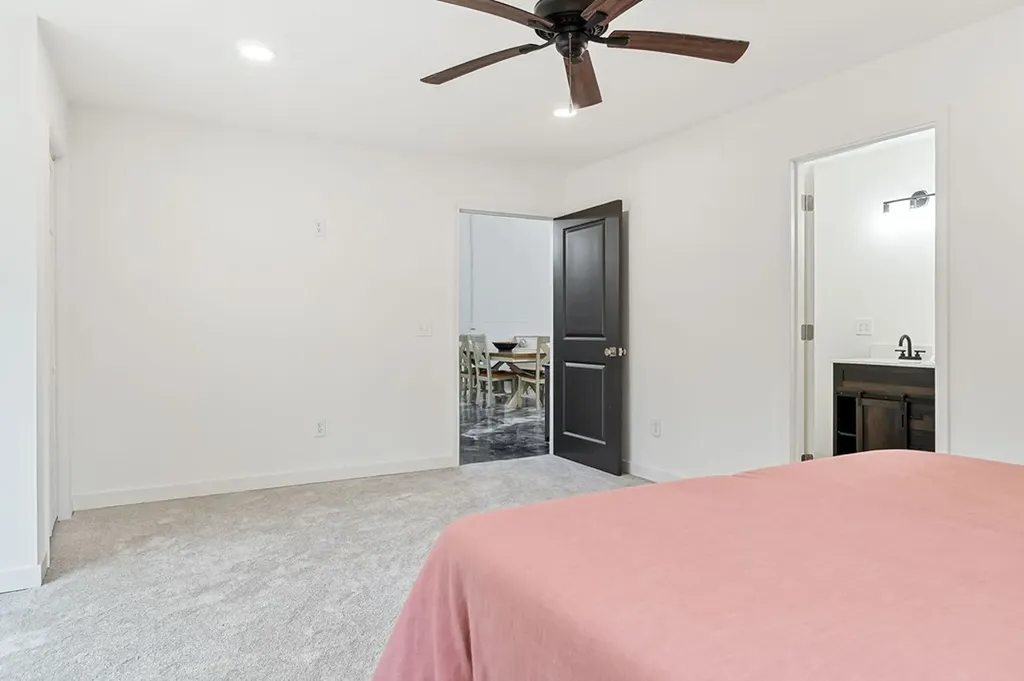 206 Pat Carr Lane Alpine TN 38543