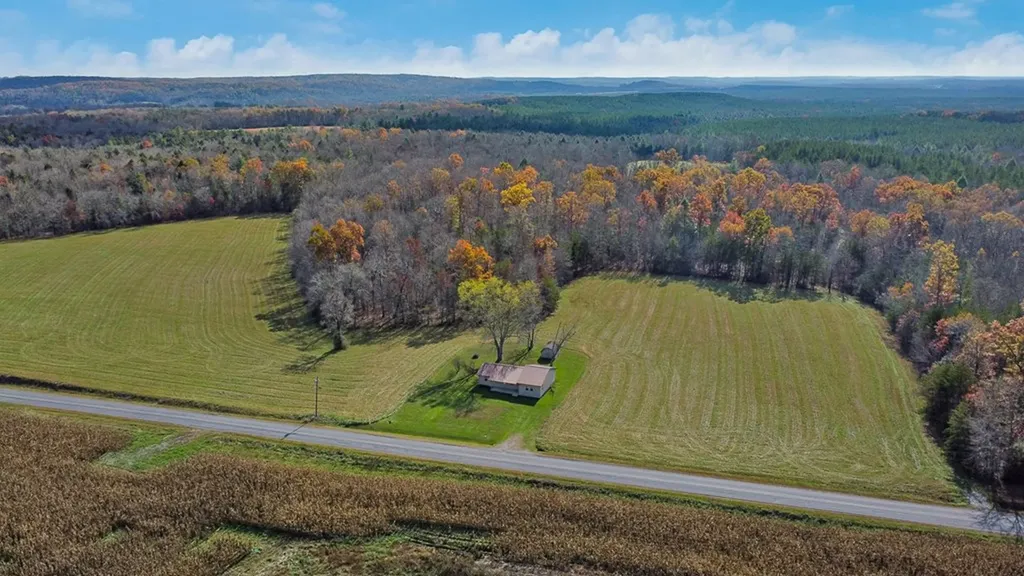 10612 Newton Road Crossville TN 38572