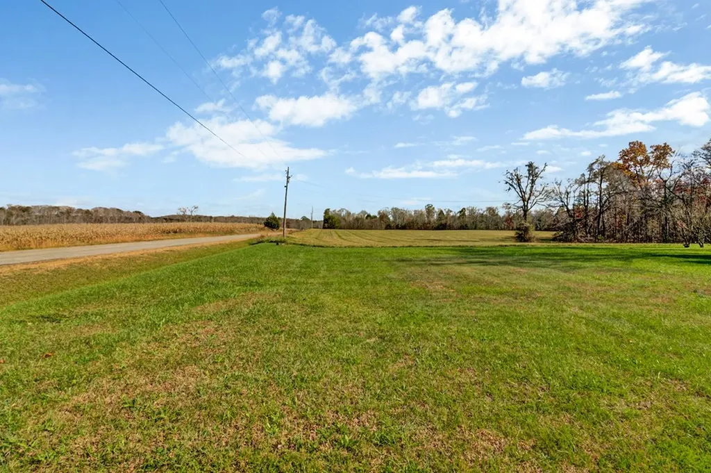 10612 Newton Road Crossville TN 38572