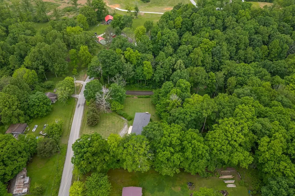 434 Windle Community Road Livingston TN 38570