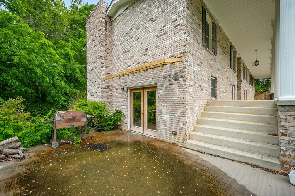 434 Windle Community Road Livingston TN 38570