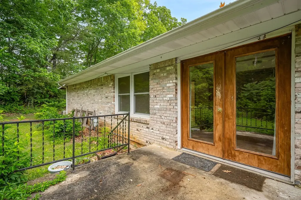 434 Windle Community Road Livingston TN 38570