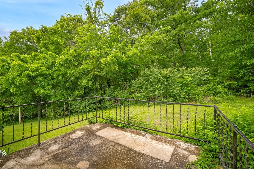 434 Windle Community Road Livingston TN 38570