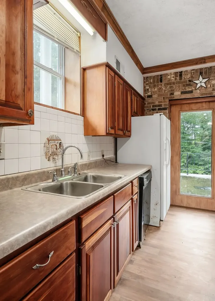 434 Windle Community Road Livingston TN 38570