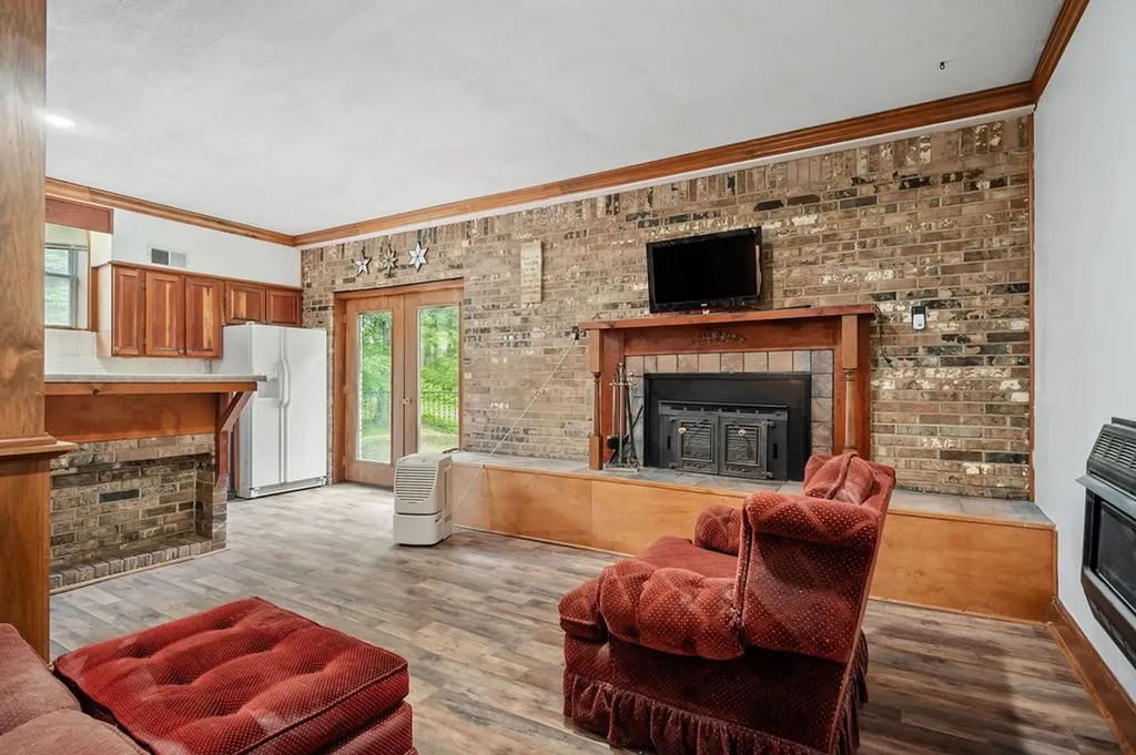 434 Windle Community Road Livingston TN 38570