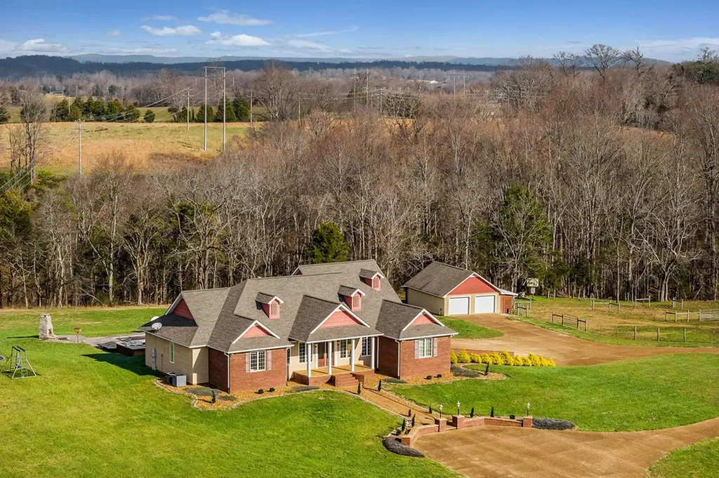 878 Malone Lane Cookeville TN 38506