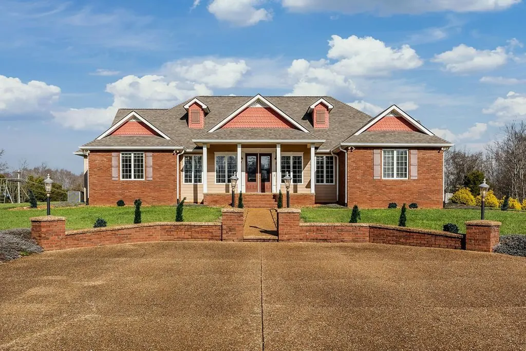 878 Malone Lane Cookeville TN 38506