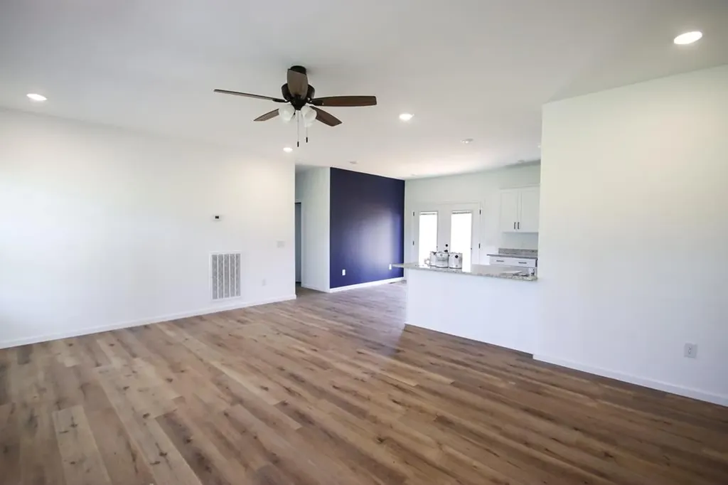 402 Frank Anderson Sparta TN 38583