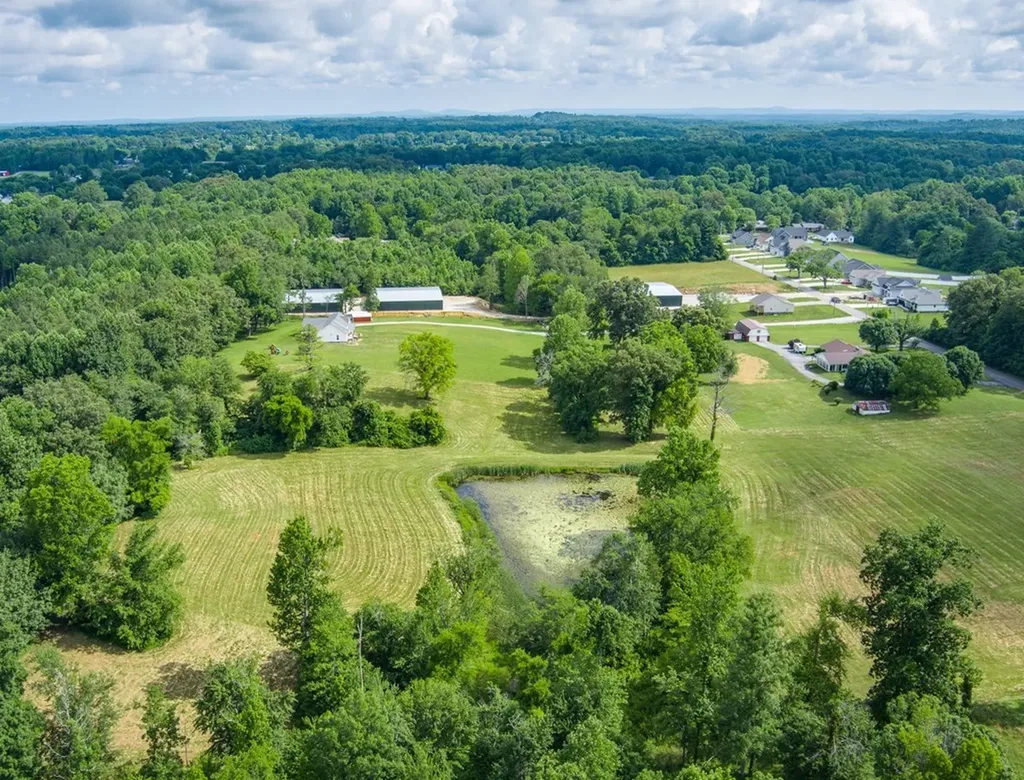 2390 Bowser Road Cookeville TN 38506