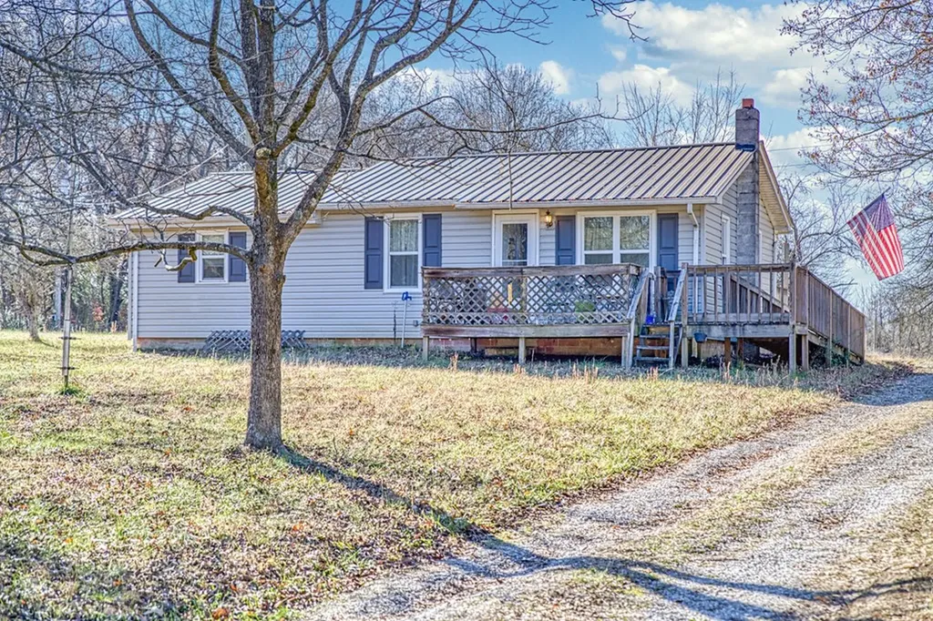 1685 Bunker Hill Road Cookeville TN 38506