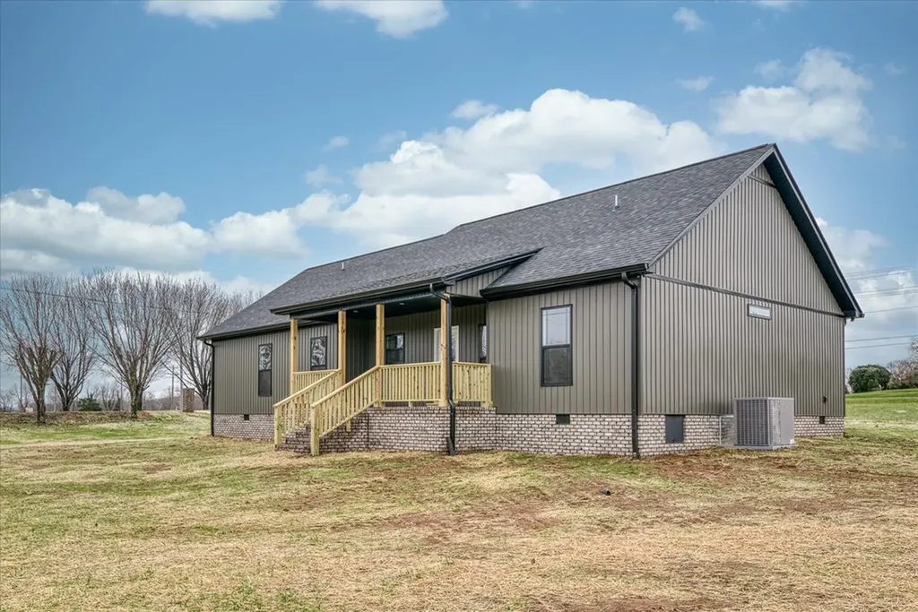 105 Wildwood Lane Monroe TN 38573