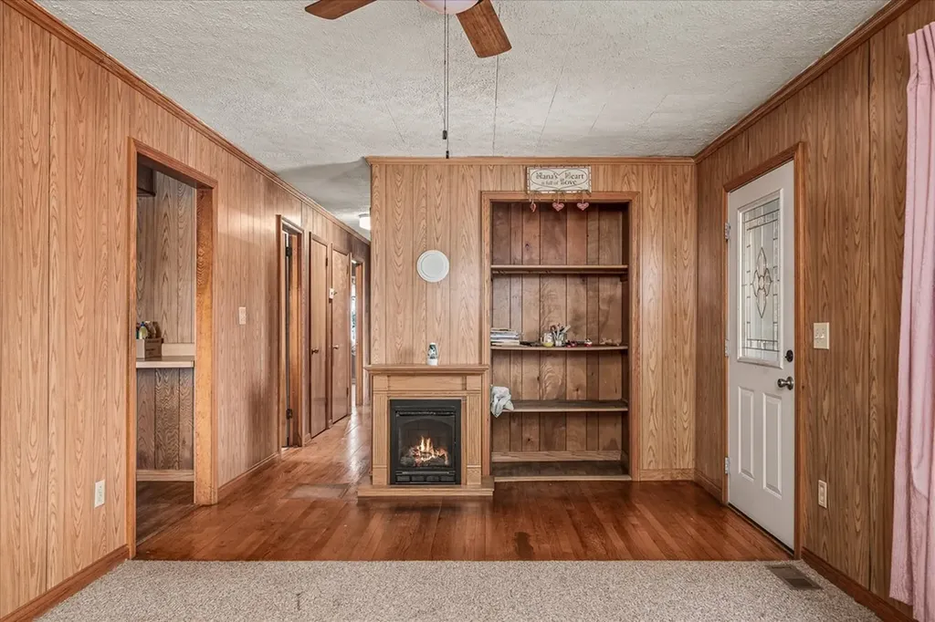 1395 Beason Road Byrdstown TN 38549