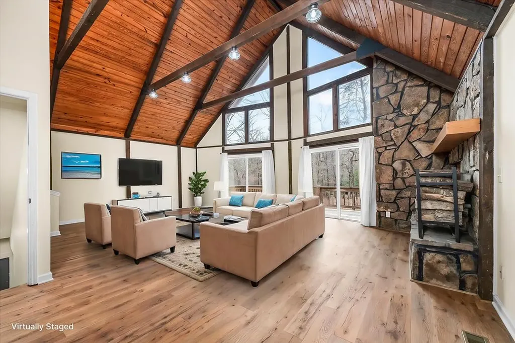 2286 Peavine Road Crossville TN 38571