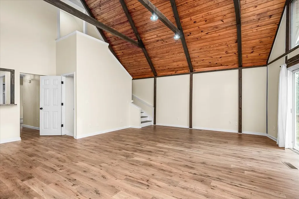 2286 Peavine Road Crossville TN 38571