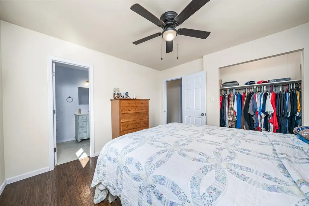 493 Crockett Lake Drive Crossville TN 38572