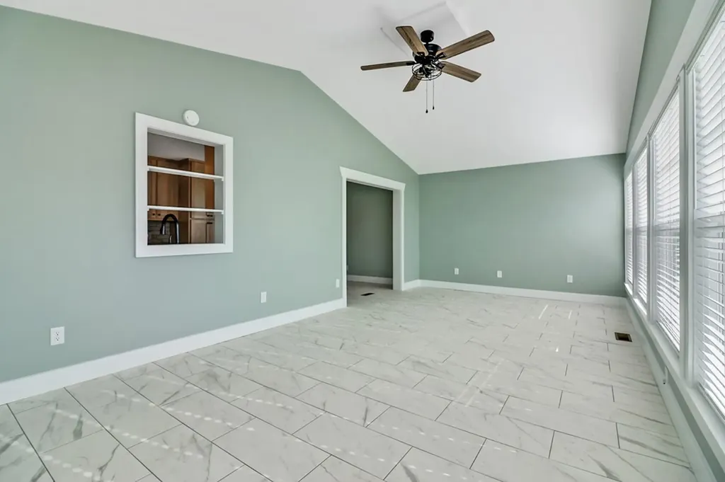 1065 Old Grimsley Road Grimsley TN 38556
