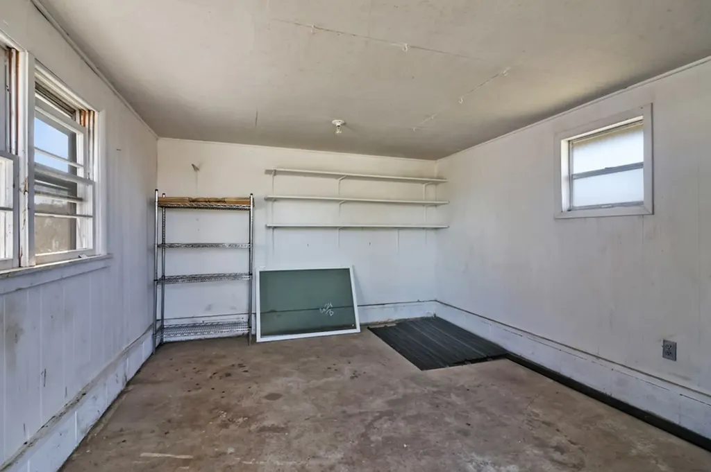 1065 Old Grimsley Road Grimsley TN 38556