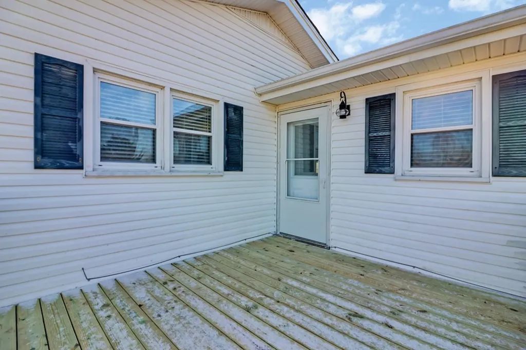 1065 Old Grimsley Road Grimsley TN 38556