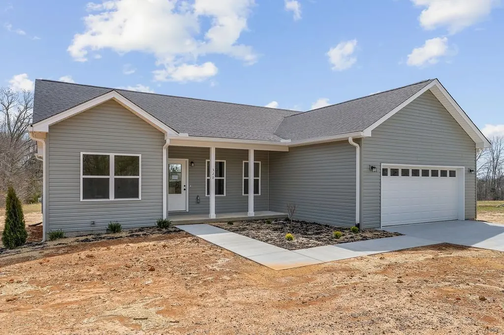 320 Johnson Chapel Road Sparta TN 38583