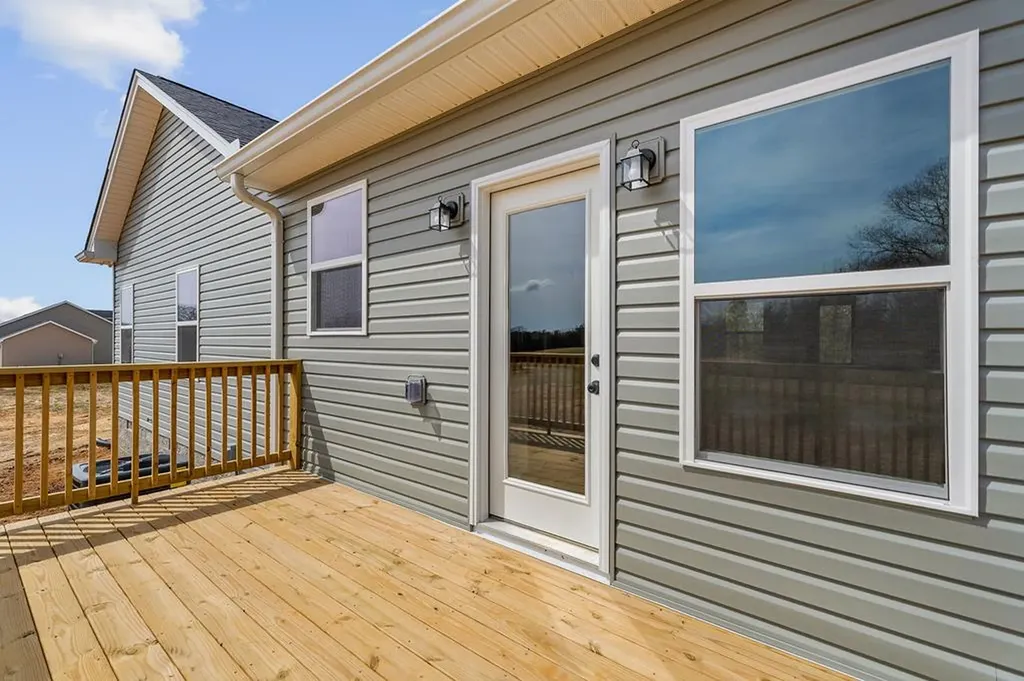 320 Johnson Chapel Road Sparta TN 38583