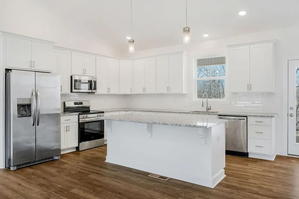 172 Johnson Chapel Road Sparta TN 38583