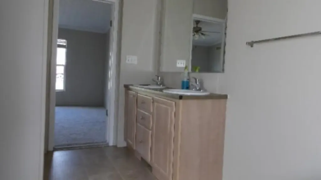 11508 Clay County Highway Moss TN 38575