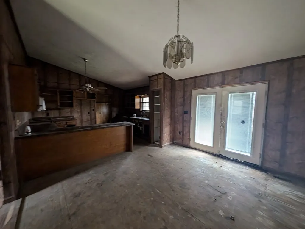 6674 Putnam Street Baxter TN 38544