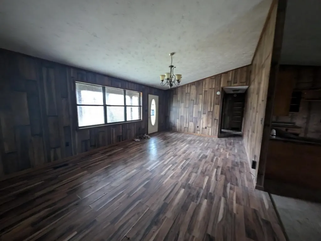 6674 Putnam Street Baxter TN 38544